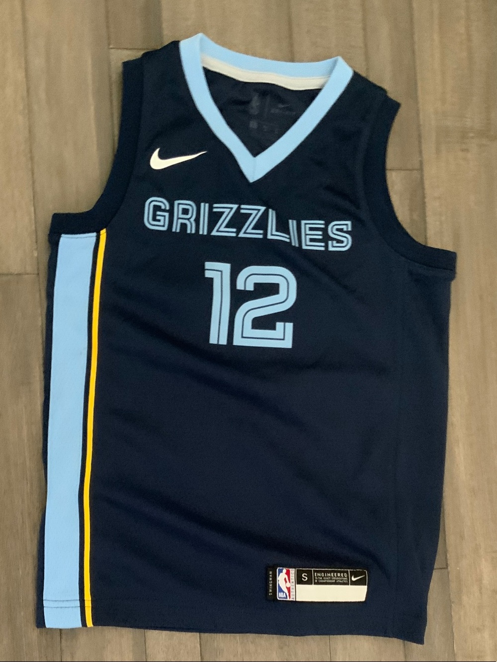 Rookie Ja Morant jersey